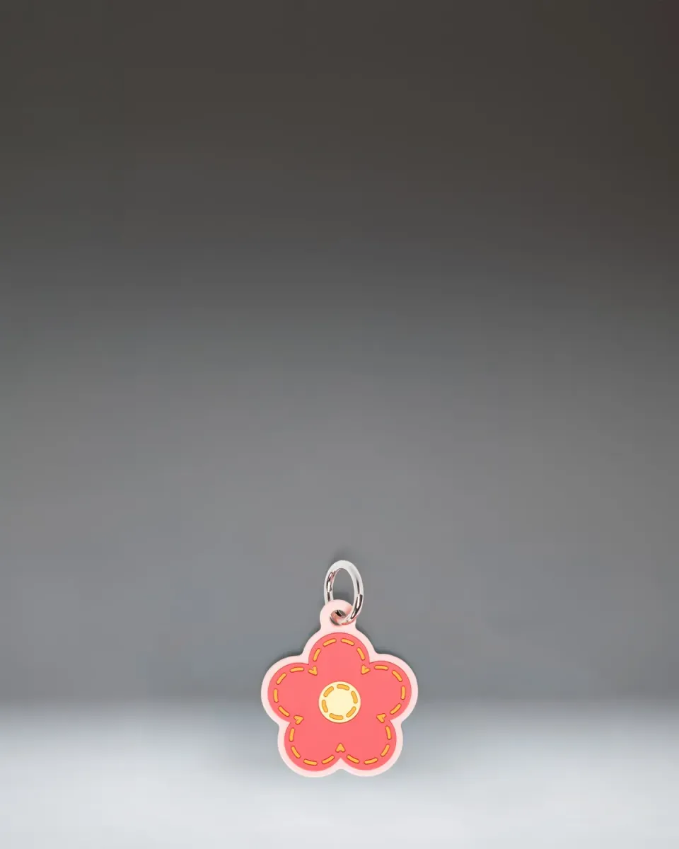 Herschel Daisy Bag Charm tasbedel Pink Daisy siliconen