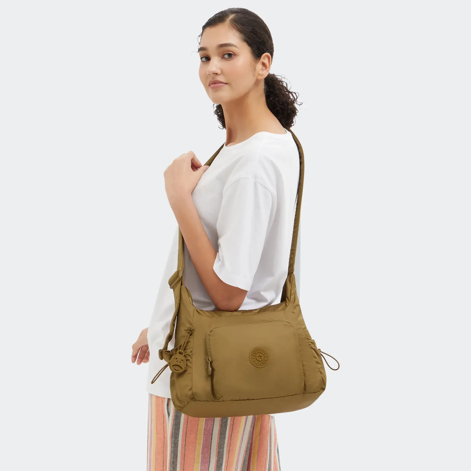 Kipling Gabb S crossbodytas Goldish Brown medium met trekkoord