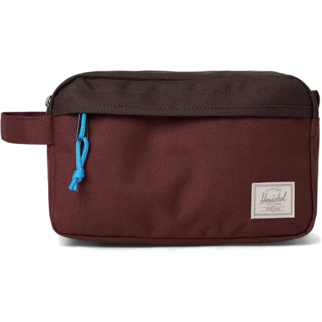 Herschel Chapter toilettas bitter chocolate klein