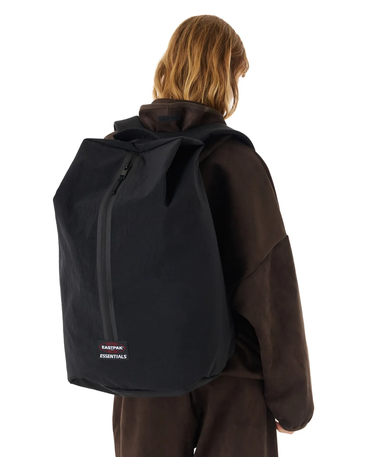 Eastpak Sport Duffel reistas Off-Black Large 15 inch