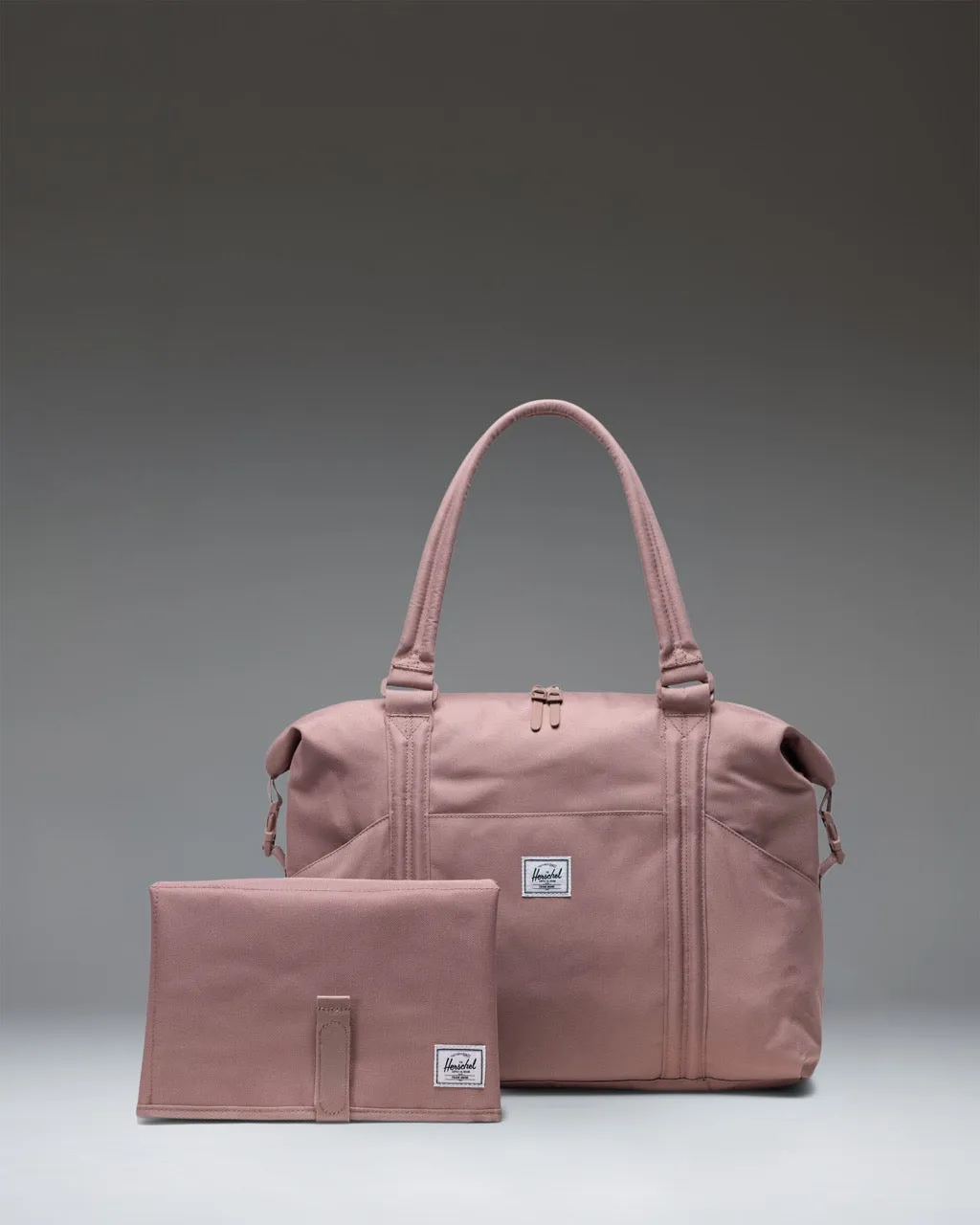 Herschel Strand Duffle luiertas zwart met verschoonmat