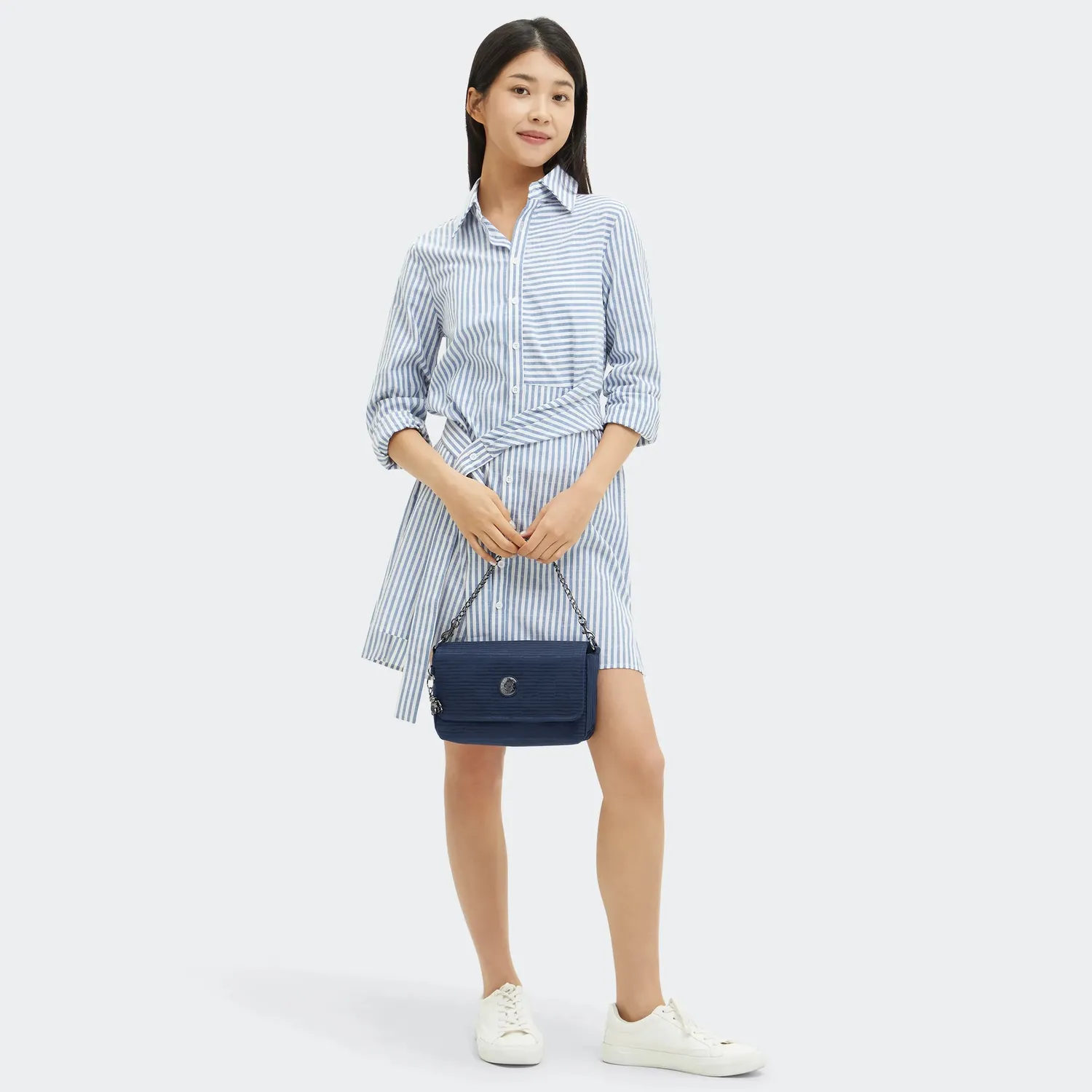 Kipling Aras Up schoudertas Night Ocean Jacquard klein kettingriem