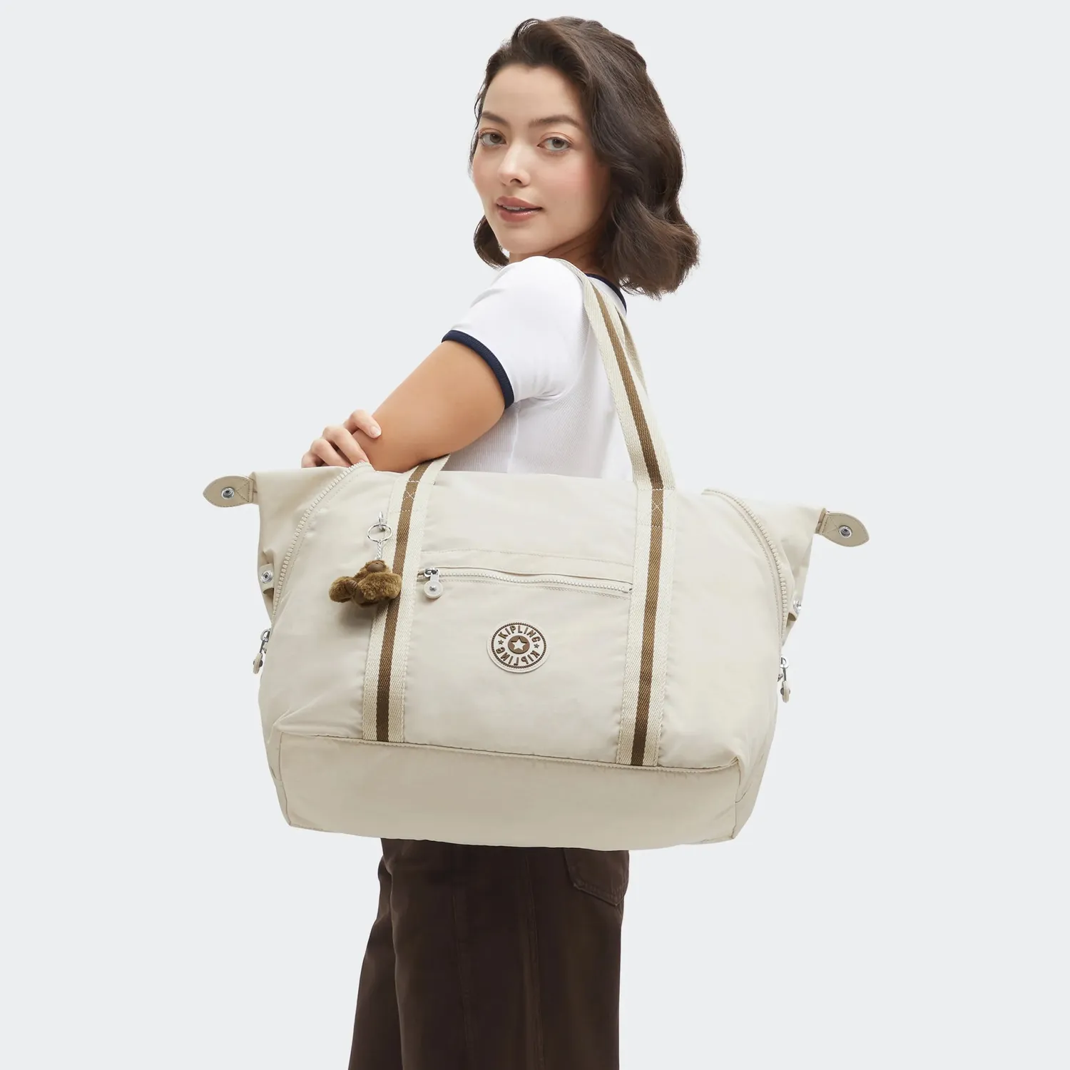 Kipling Art M schoudertas Soft Sand groot vakken