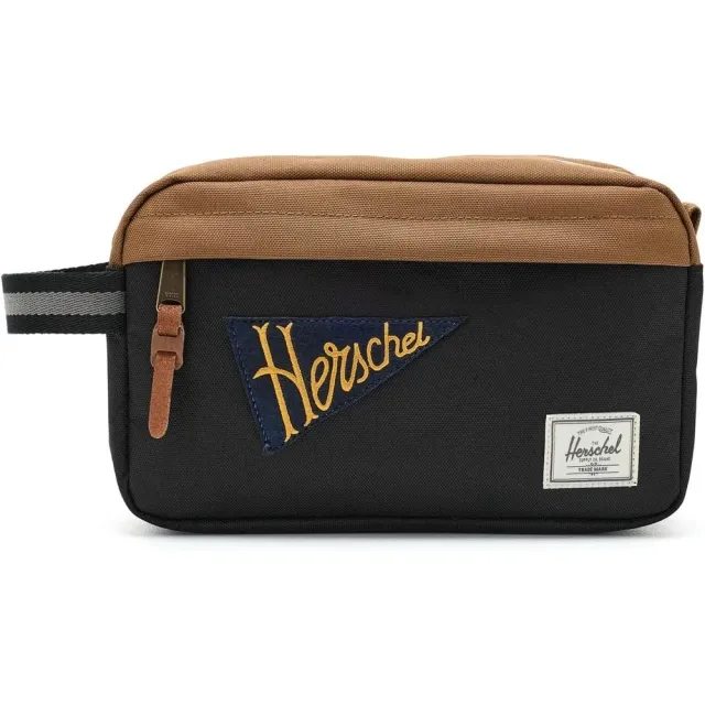 Herschel Supply Chapter Travel Kit toilettas patches black