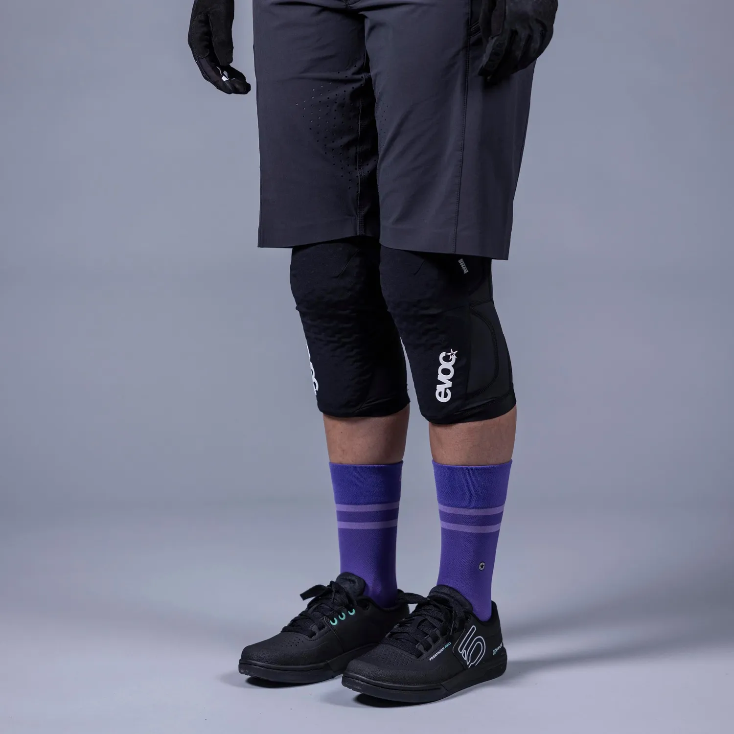 Evoc Knee Protector LS Flex Lite kniebeschermer zwart
