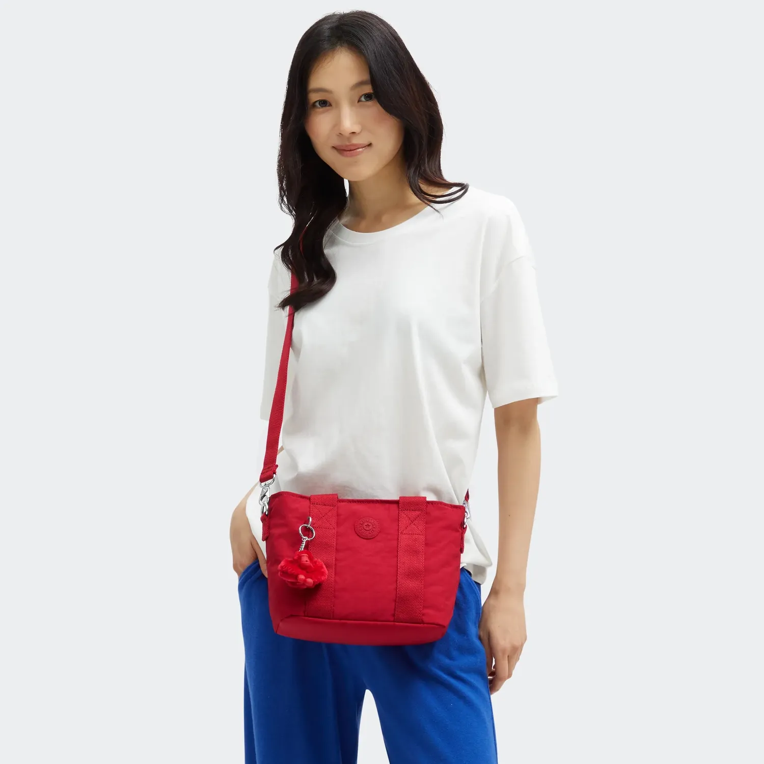 Kipling Minta schoudertas Ruby Red klein 5 liter