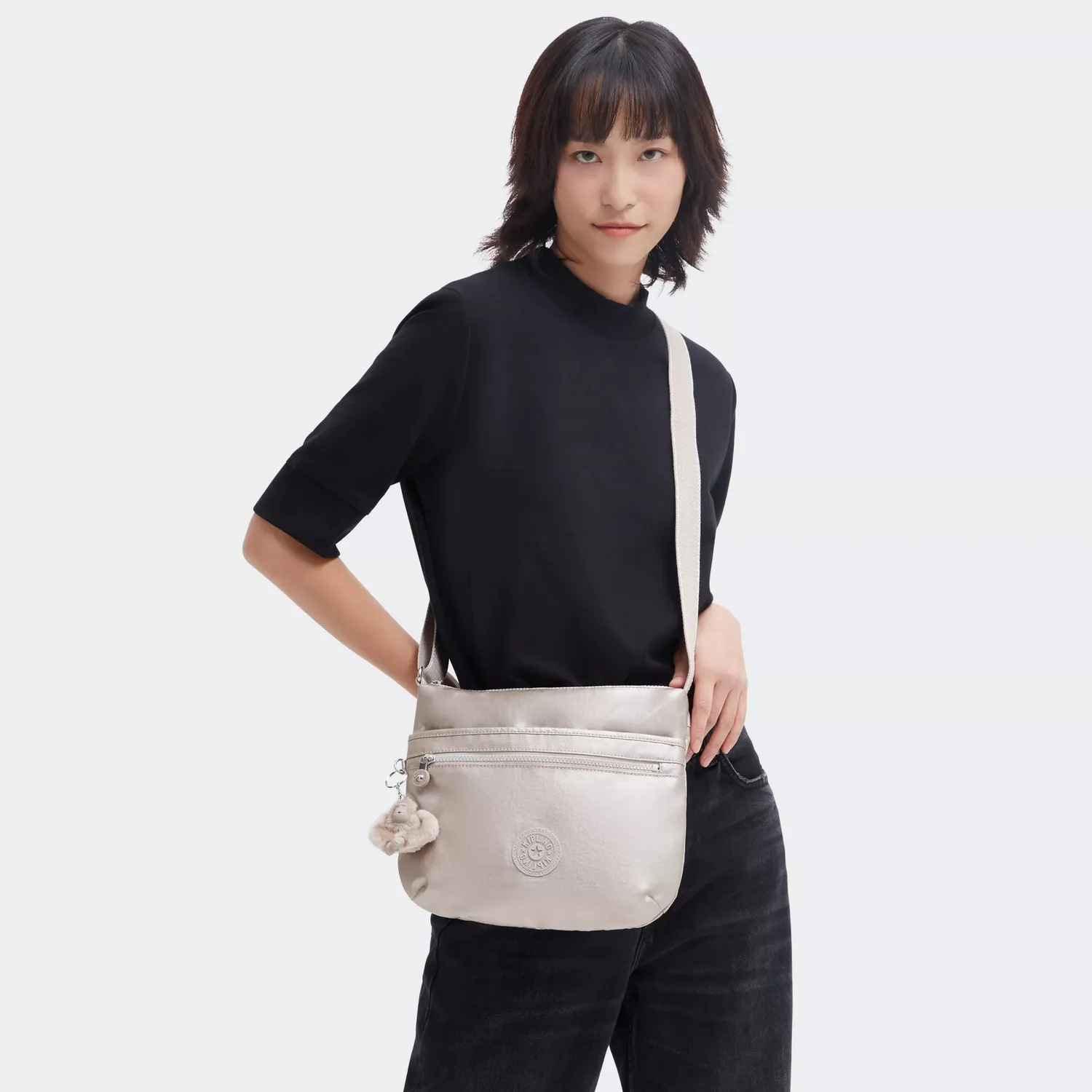 Kipling Arto crossbody tas Metallic Glow Medium glanzend