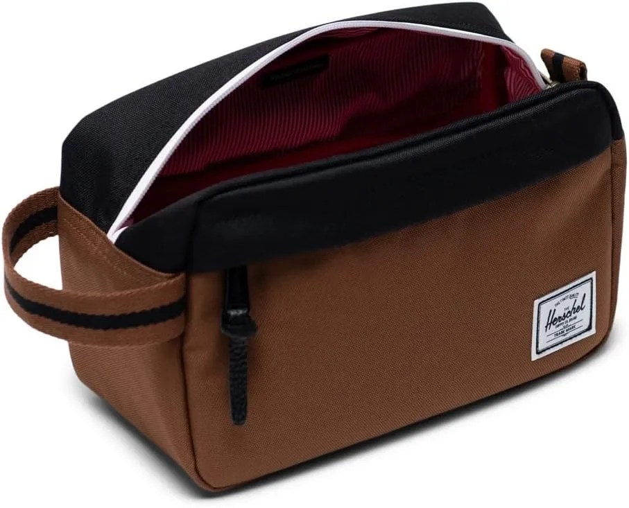 Herschel Chapter Travel Kit Saddle Black toilettas
