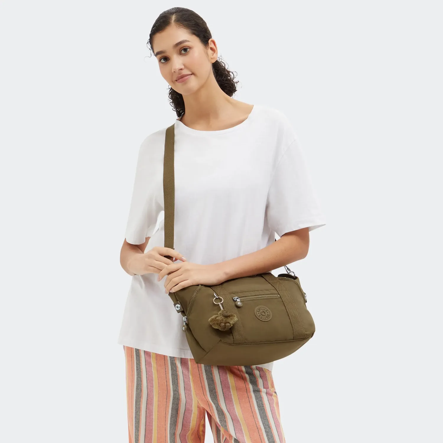 Kipling Art Mini schoudertasje Smooth Khaki klein praktisch