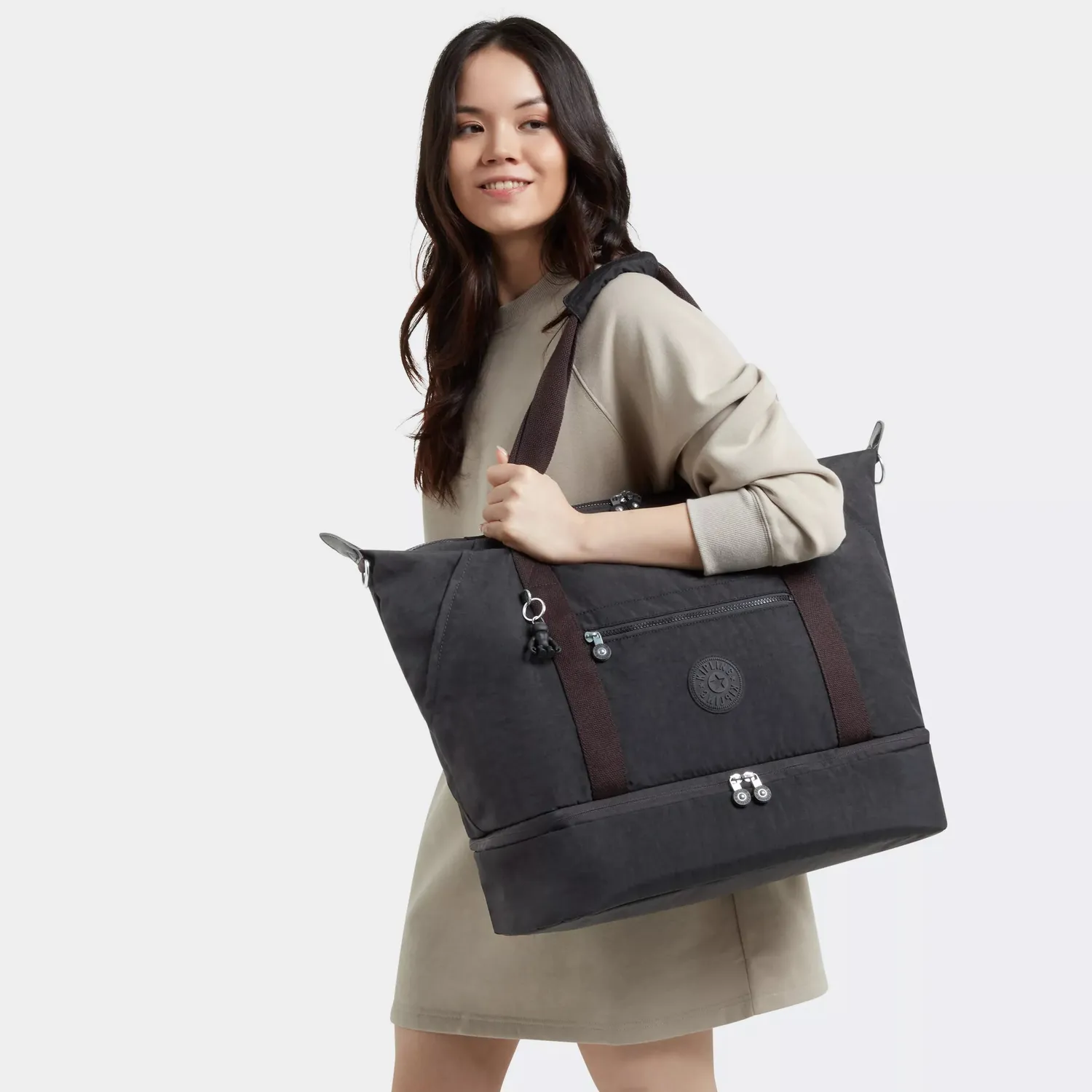 Kipling Art M Weekender reistas Black Noir Groot verstelbaar