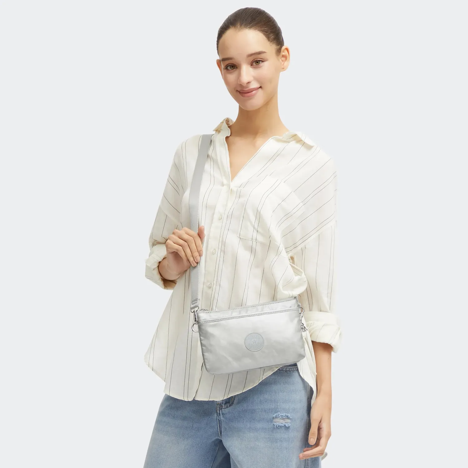 Kipling Riri crossbodytas klein Bright Metallic Stud hartjes