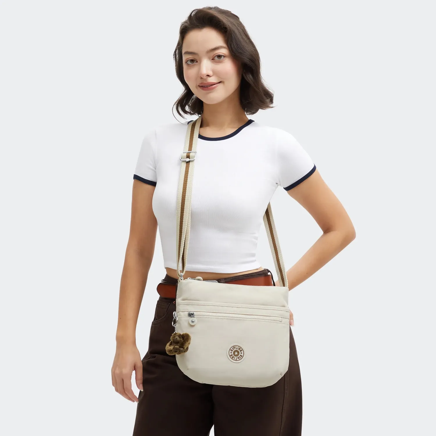 Kipling Arto schoudertas Medium Soft Sand licht