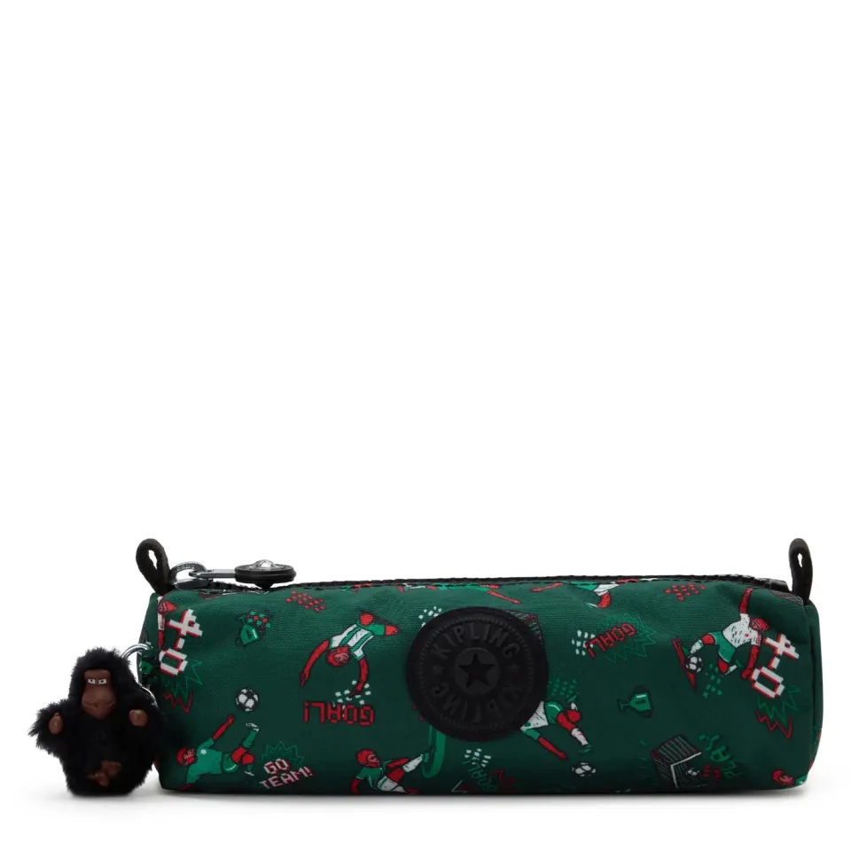 Kipling Freedom pennenzak Medium Soccer Print waterafstotend